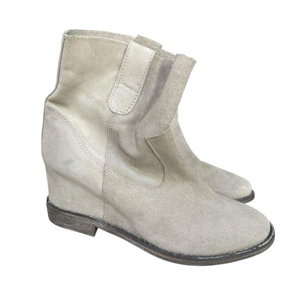 OTBT Sandpiper Genuine Suede Leather Tan Wedge Booties size 8 - Picture 1 of 6